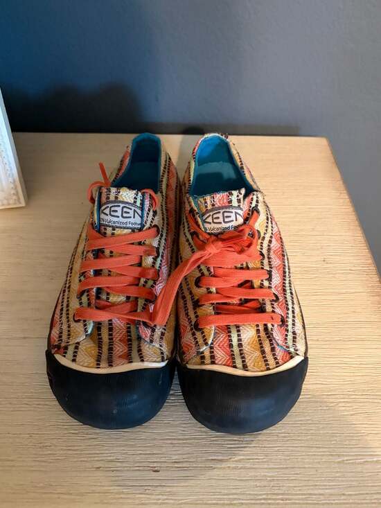 KEEN Shoes - KEEN Coronado Canvas Sneaker in Multi-Color Kilim Pattern